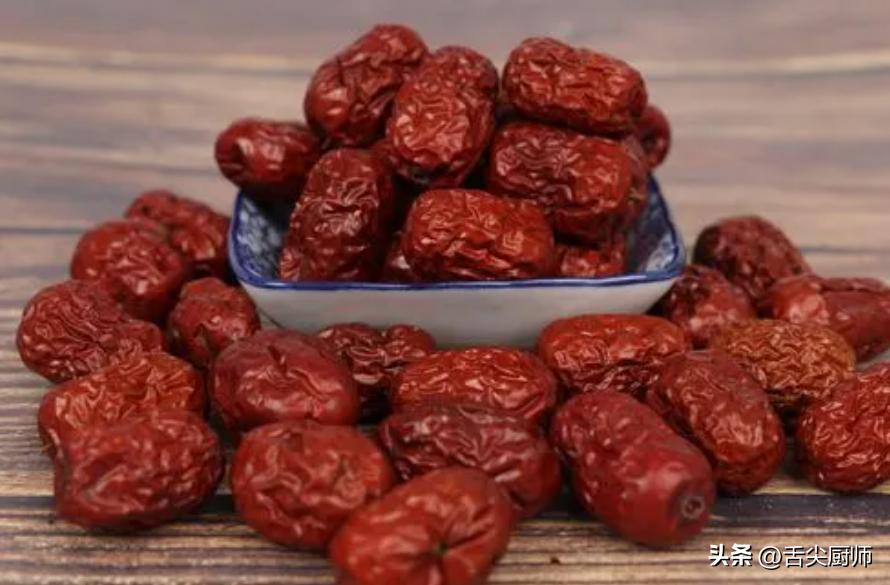 如果气血不足吃什么补气血,气血不足吃什么东西补气血