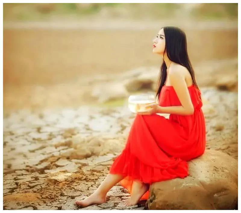 老婆和情人成了闺蜜,妻子和丈夫前女友相处成了好闺蜜