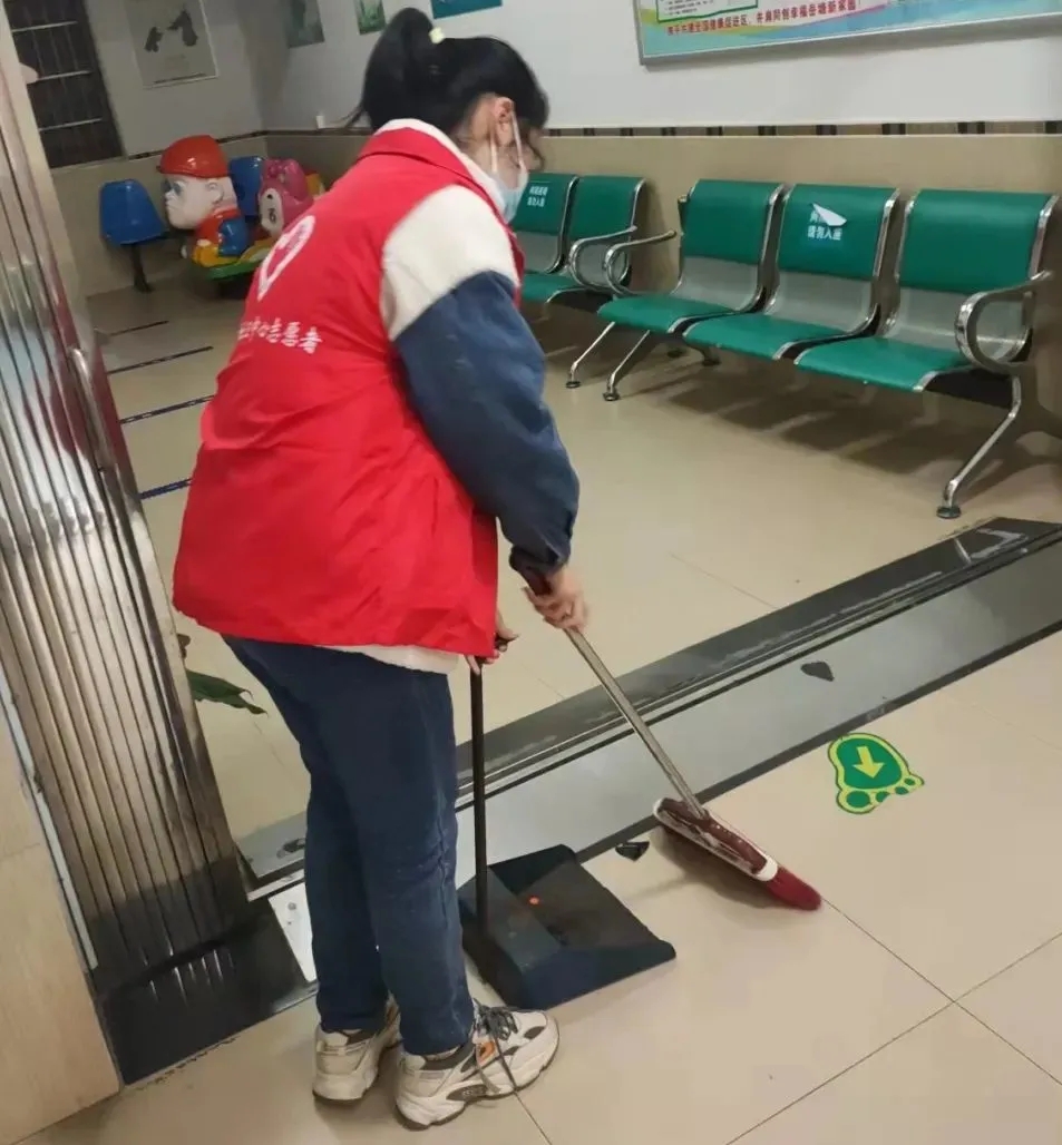 节前送温暖共迎幸福年,节前送温暖