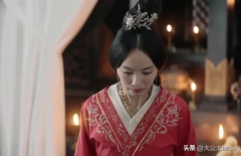 月升沧海三公主被揭穿,月升沧海三公主被母妃教训
