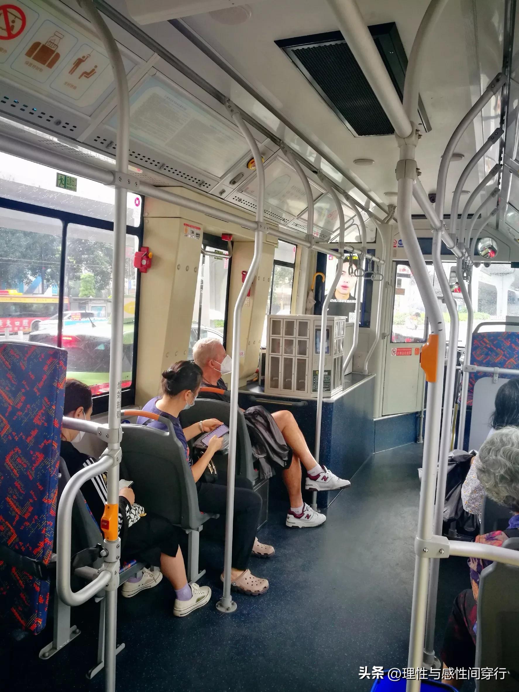 海外看东方，洋姐夫回国见闻，坦承澳洲已经落后中国十年