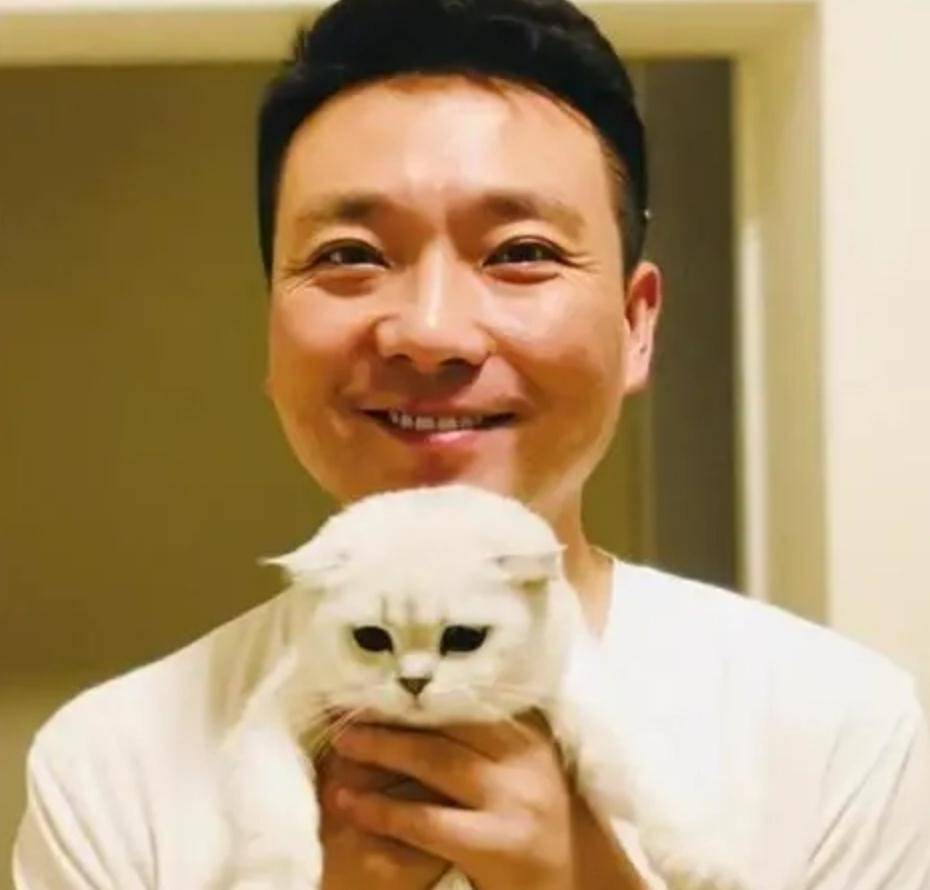 河北新闻联播主持人,河北新闻联播主持人傅敏