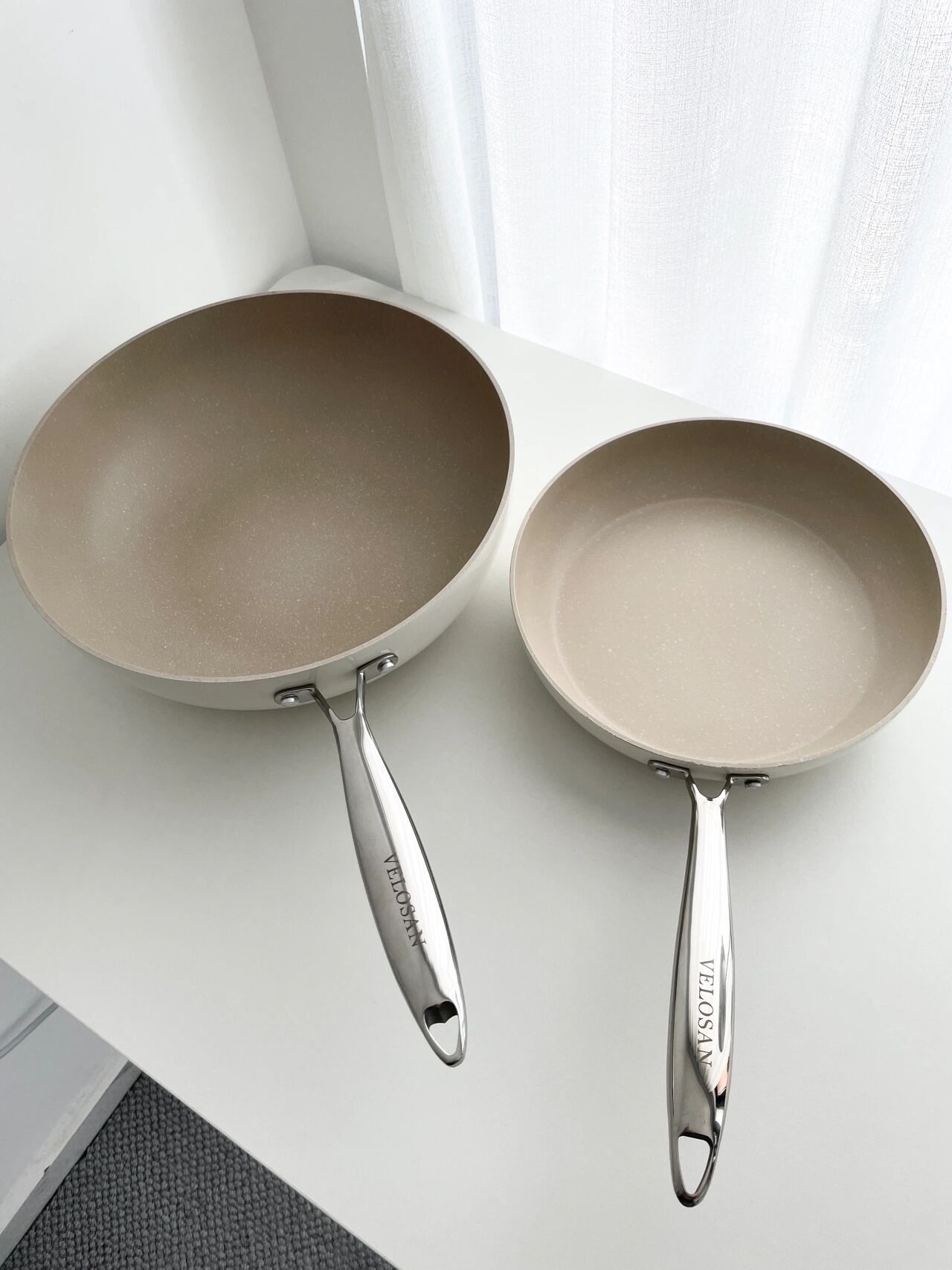 炒菜锅最好还是用铁锅,炒菜是铁锅好还是用不粘锅好