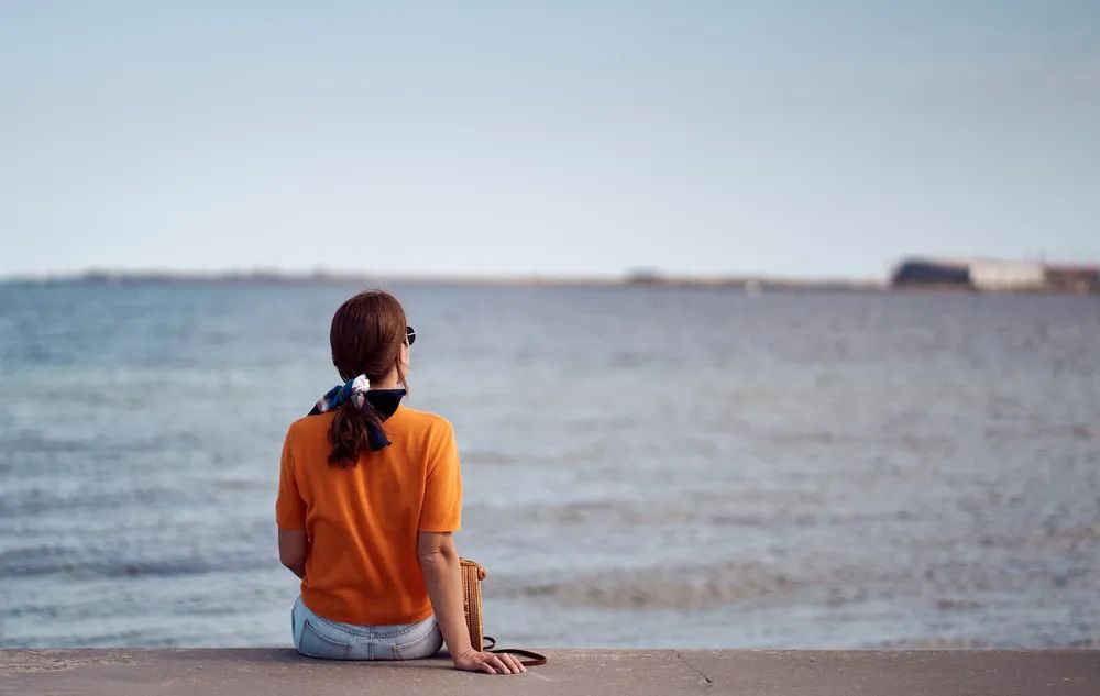 真正的自律就是叫醒你自己感悟,成年人最大自律是克制自己的欲望