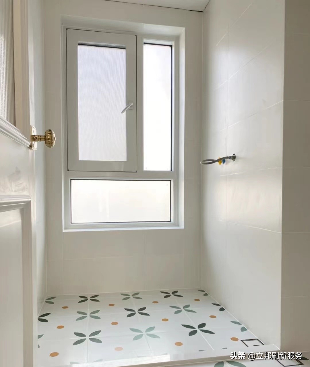 目前最流行的瓷砖搭配,阳台墙面瓷砖和地面瓷砖怎么搭配