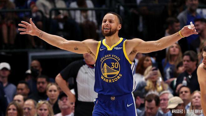 勇士国王抢七库里,勇士国王抢七库里大巴车