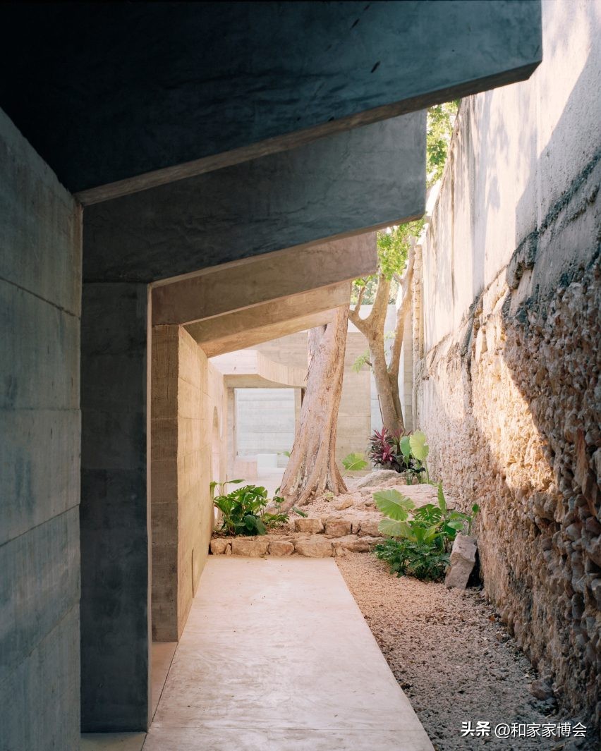 自然纯粹的清水混凝土住宅，用当代手法沉淀玛雅文化