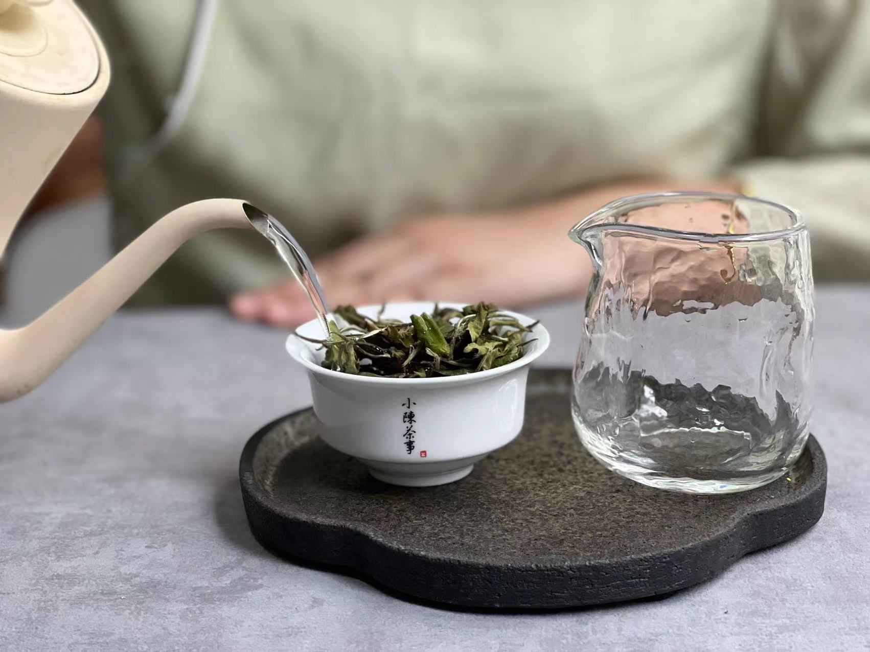 夏季喝什么茶绿茶红茶好,什么茶叶公认最适合秋天喝