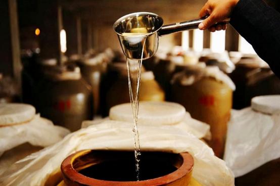 小酒坊的“自酿酒”还能喝吗？以前大家趋之若鹜，为何现在不买了