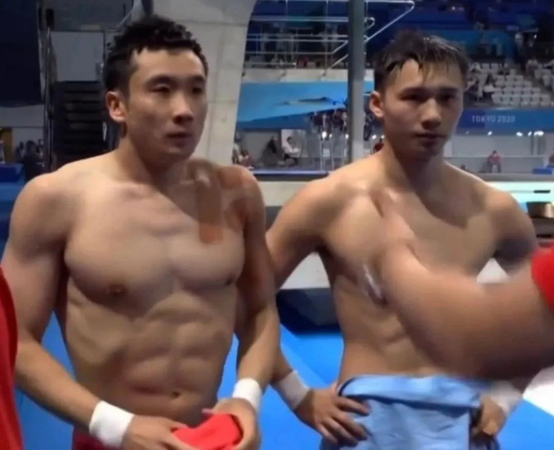 陈艾森双人默契跳水,陈艾森跳水队腹肌