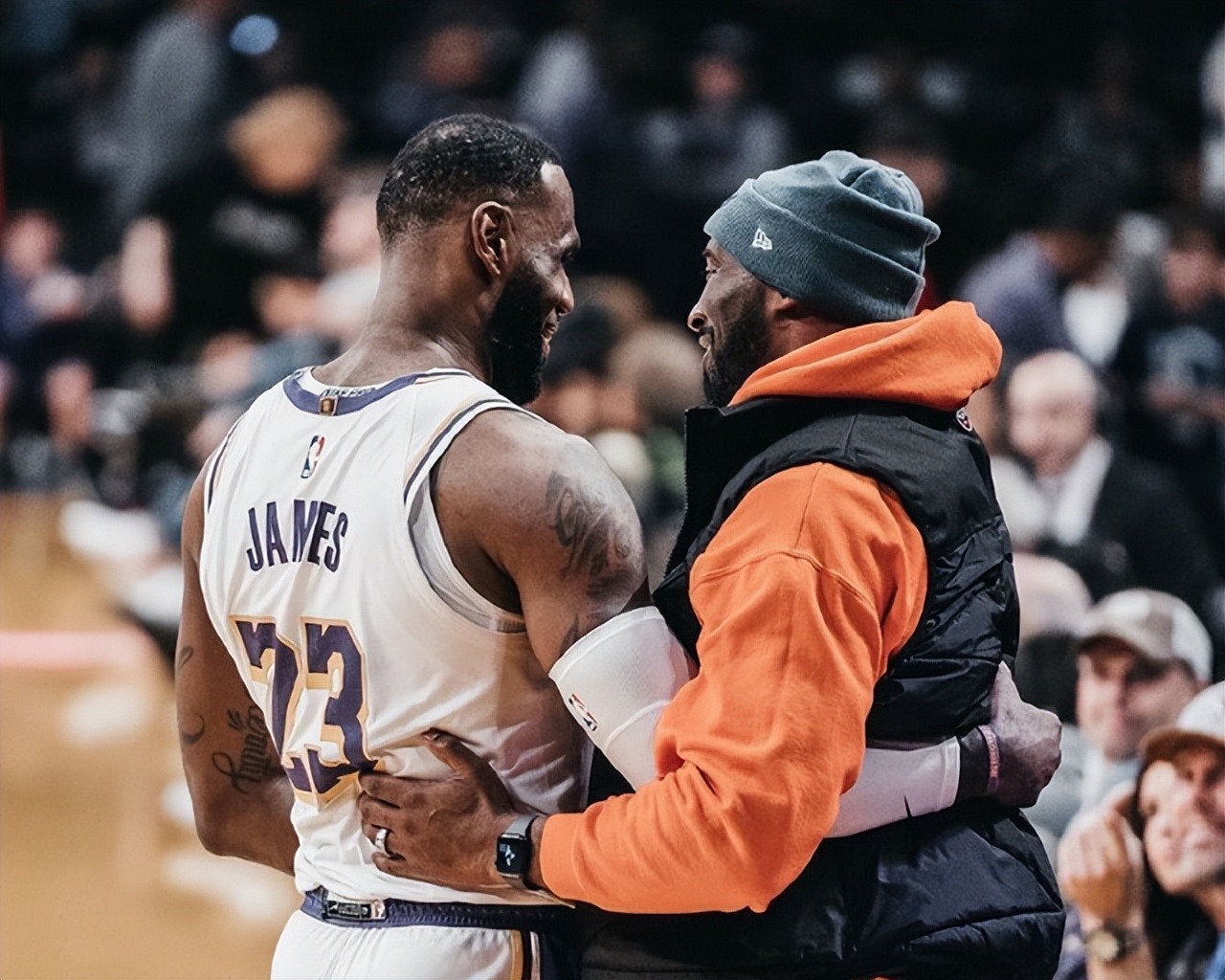 詹姆斯入选20次最佳阵容,詹姆斯连续16次入选最佳阵容