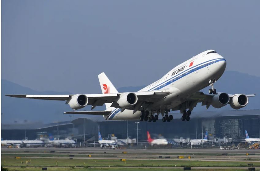 国航机长袁斌劫机后现状,1998年劫机的袁斌现状