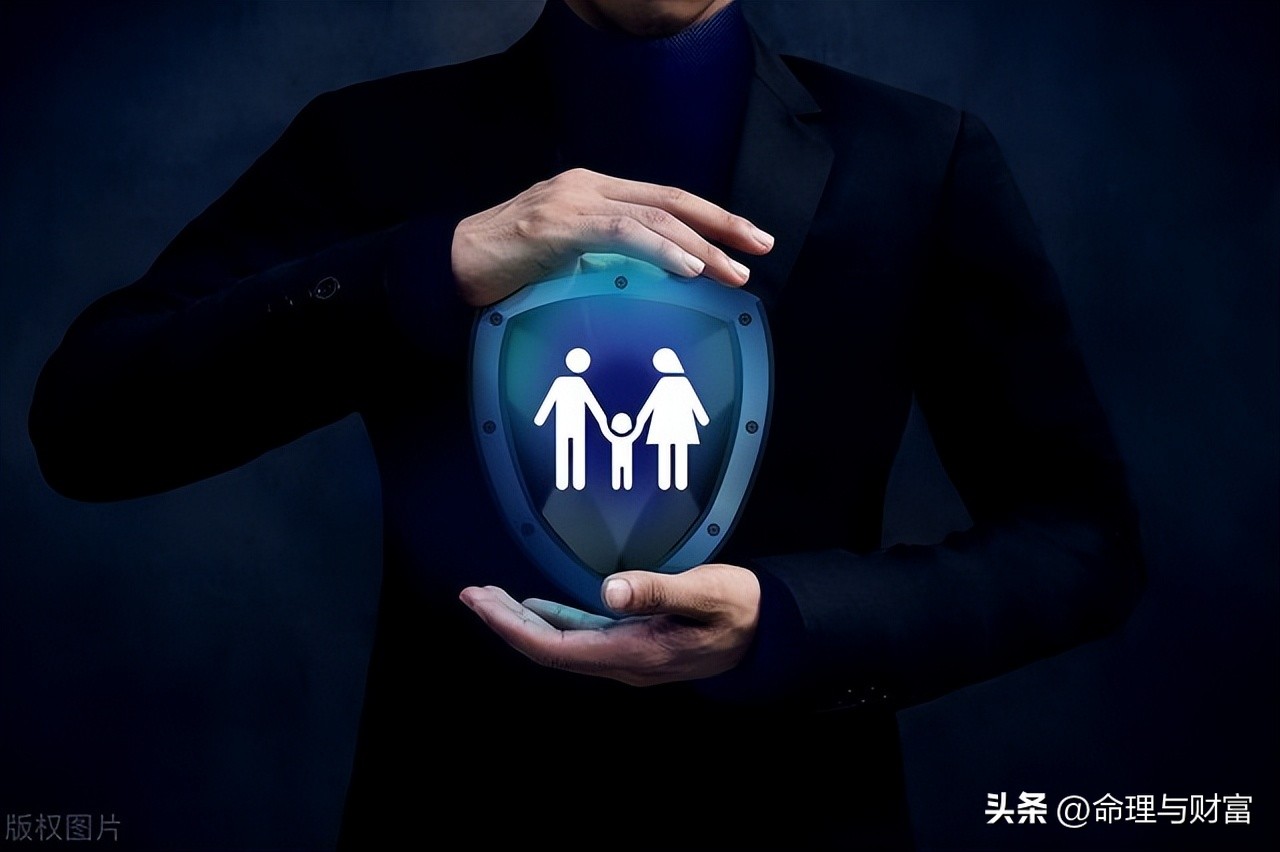 关于香港保险的电视剧,关于香港保险及投资的问答