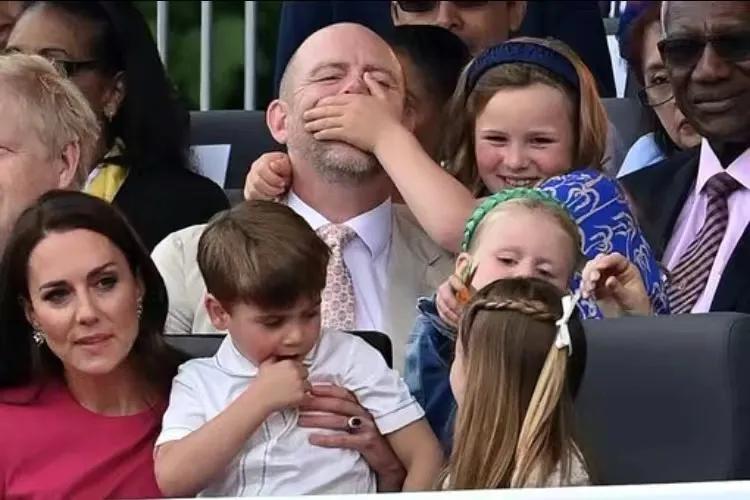 安妮的孙辈,安妮的孙女