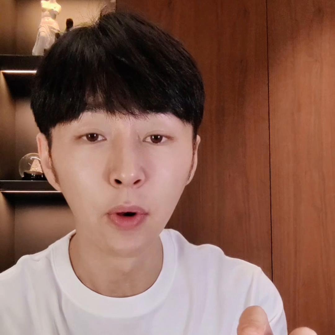 雅诗兰黛白金粉底液适合混油皮吗,混油皮持妆遮瑕粉底液大牌