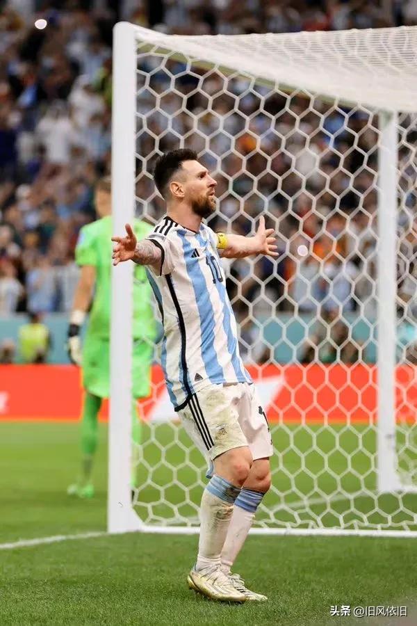 上天给梅西最好的礼物,圣马丁颁奖典礼拥抱梅西