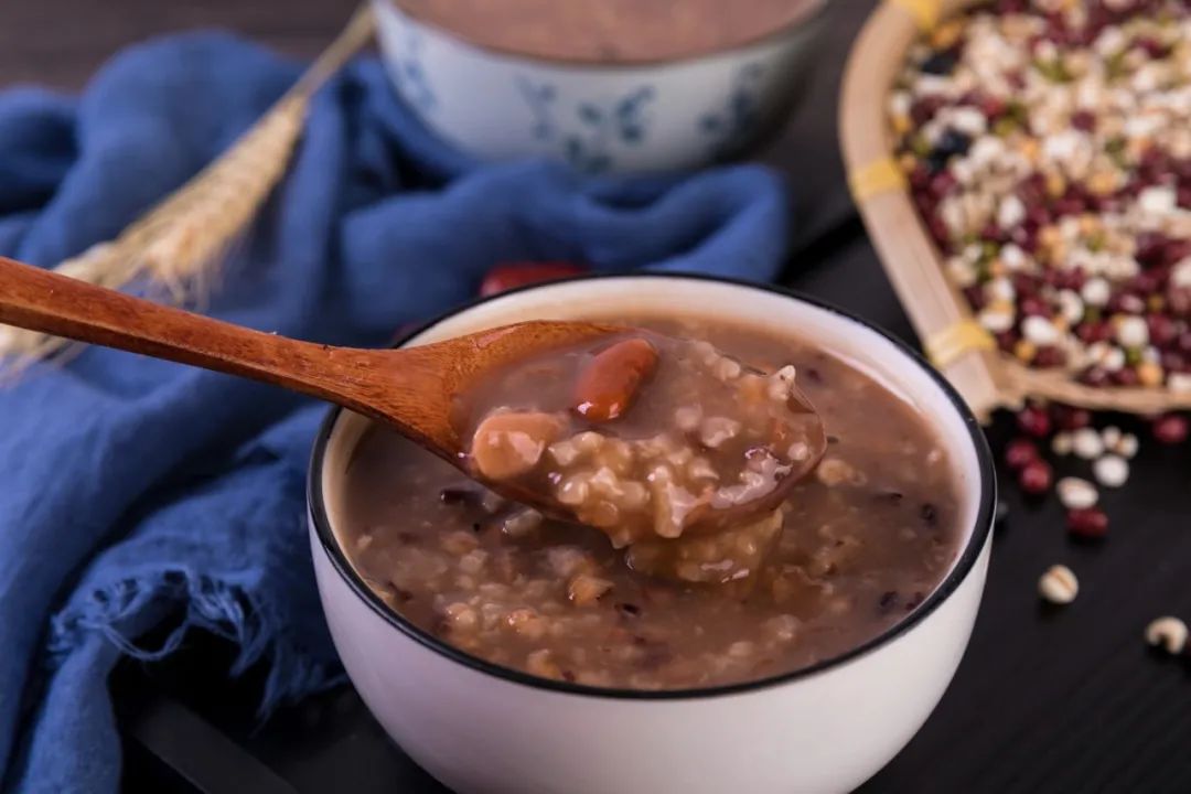 腊八古诗100首,腊八吃腊八粥的诗句