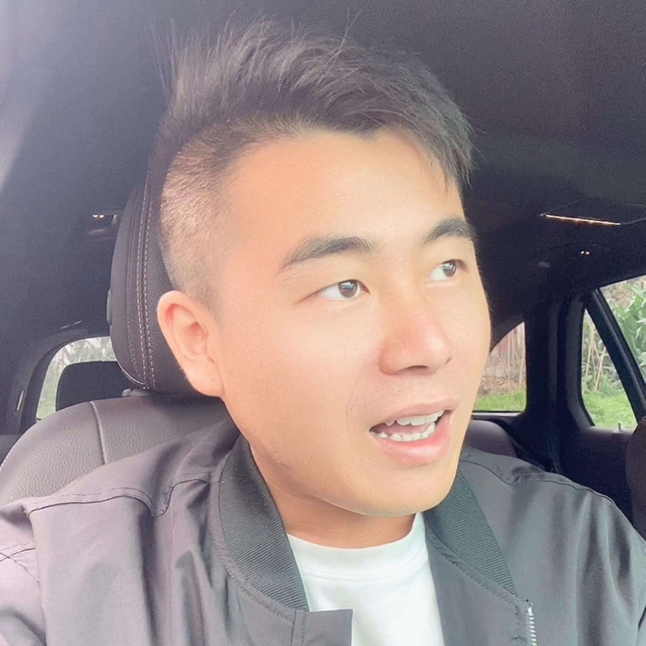 是同年兵,是一个班,是合作伙伴,是认识11年的战友,风...