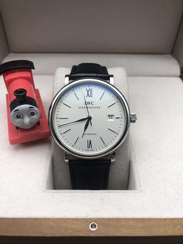 2022年值得入手的腕表,2000元左右性价比高的腕表