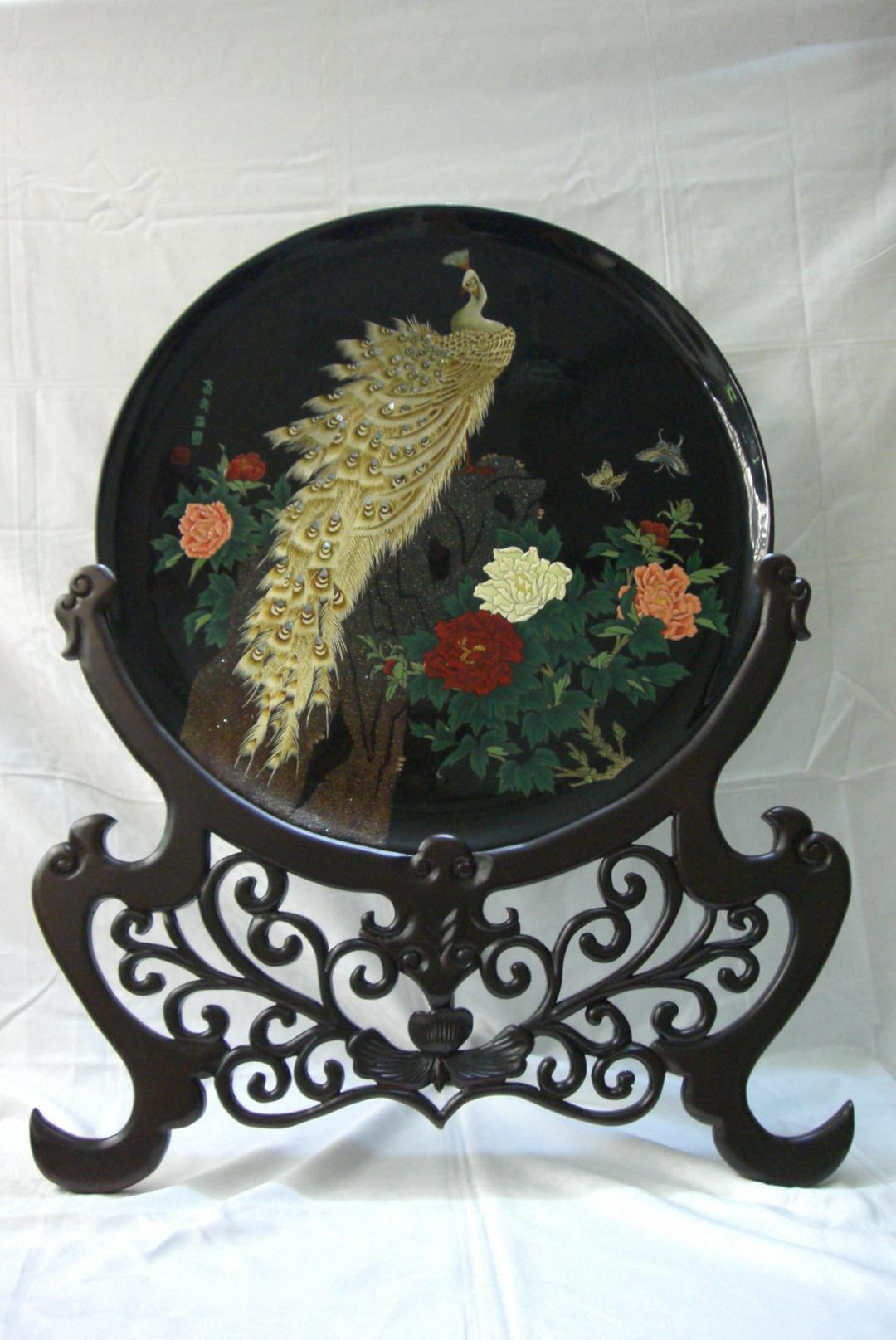 她一件作品卖几十万，如今隐于市，徒弟成景德镇红人