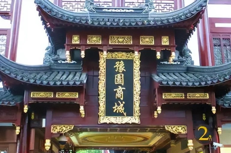 刘益谦买下海外中国艺术品,刘益谦2.8亿买鸡缸杯喝茶