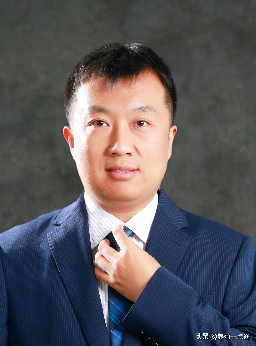 石磊，山西农业大学副教授、硕导，畜禽繁殖专家