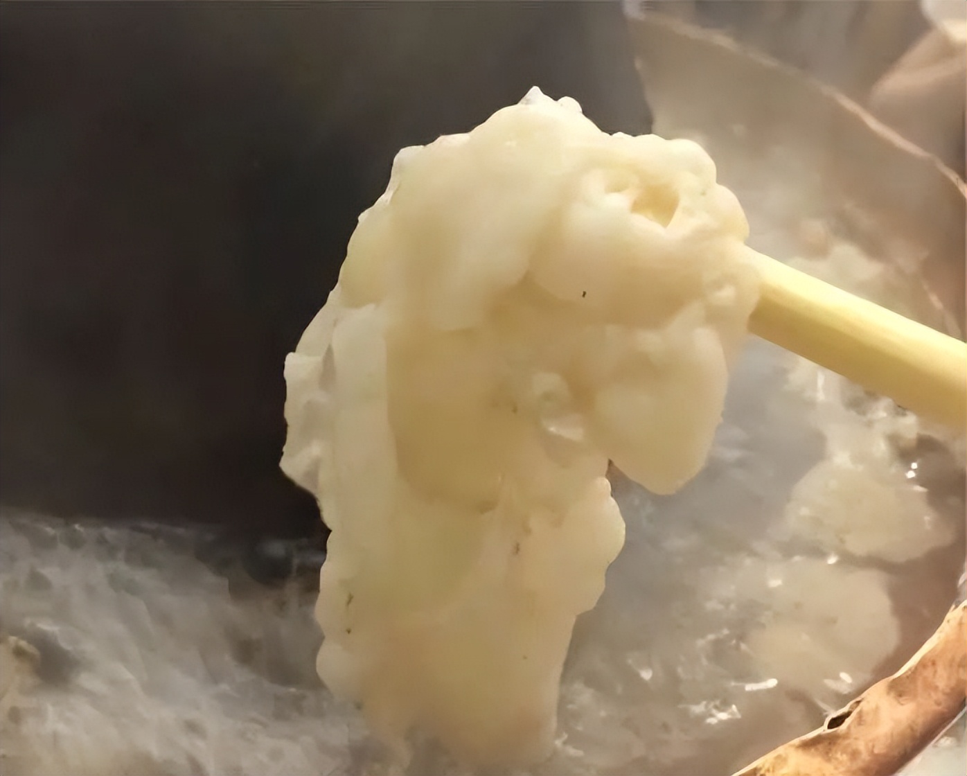 吃羊尾油真实反应,吃了羊尾油会从屁股流出来吗