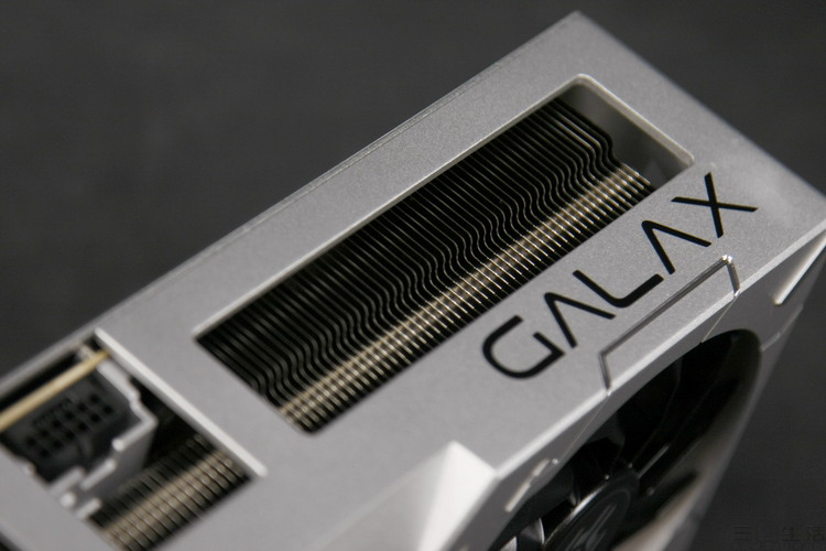 影驰rtx40608g金属大师oc怎么样,影驰rtx4090d金属大师