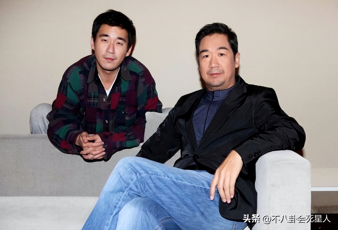 张默和房祖名被抓的时间,张默和房祖名关系好吗