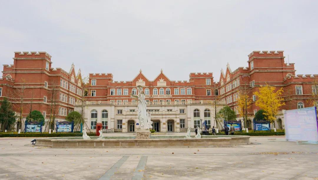 生茂丨走进西航，带你看四川最美校园