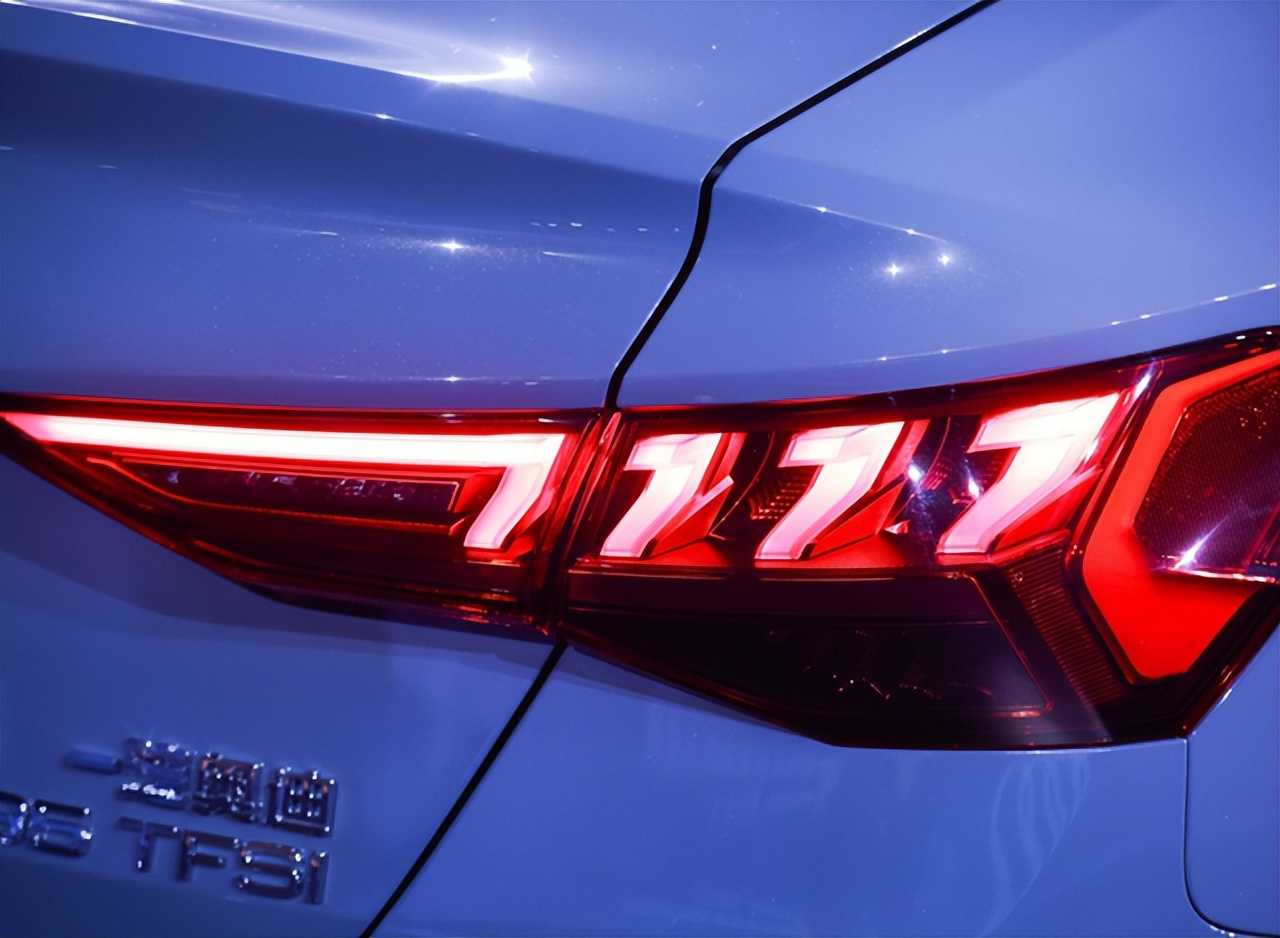 油耗奥迪a3,奥迪a3胎噪大怎么解决