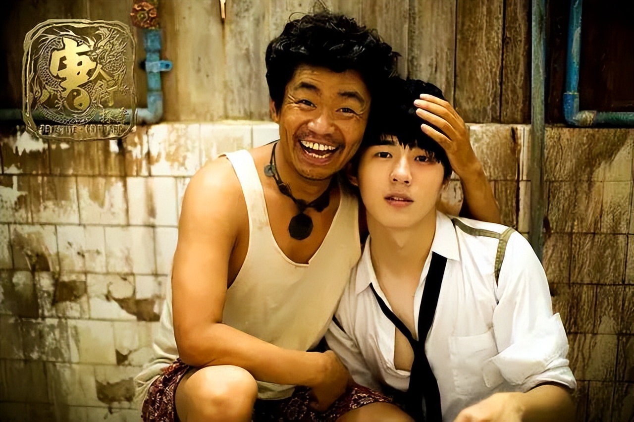 易烊千玺凭什么能和吴京拍戏,易烊千玺吴京的演技有多好