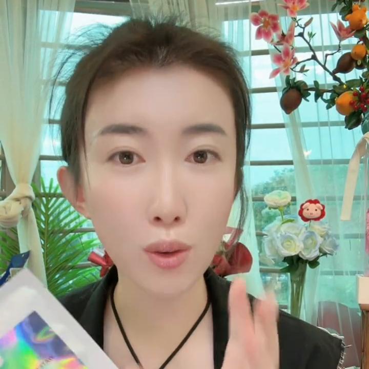 至爱是默默本人每天都会敷的面膜，真的很爱