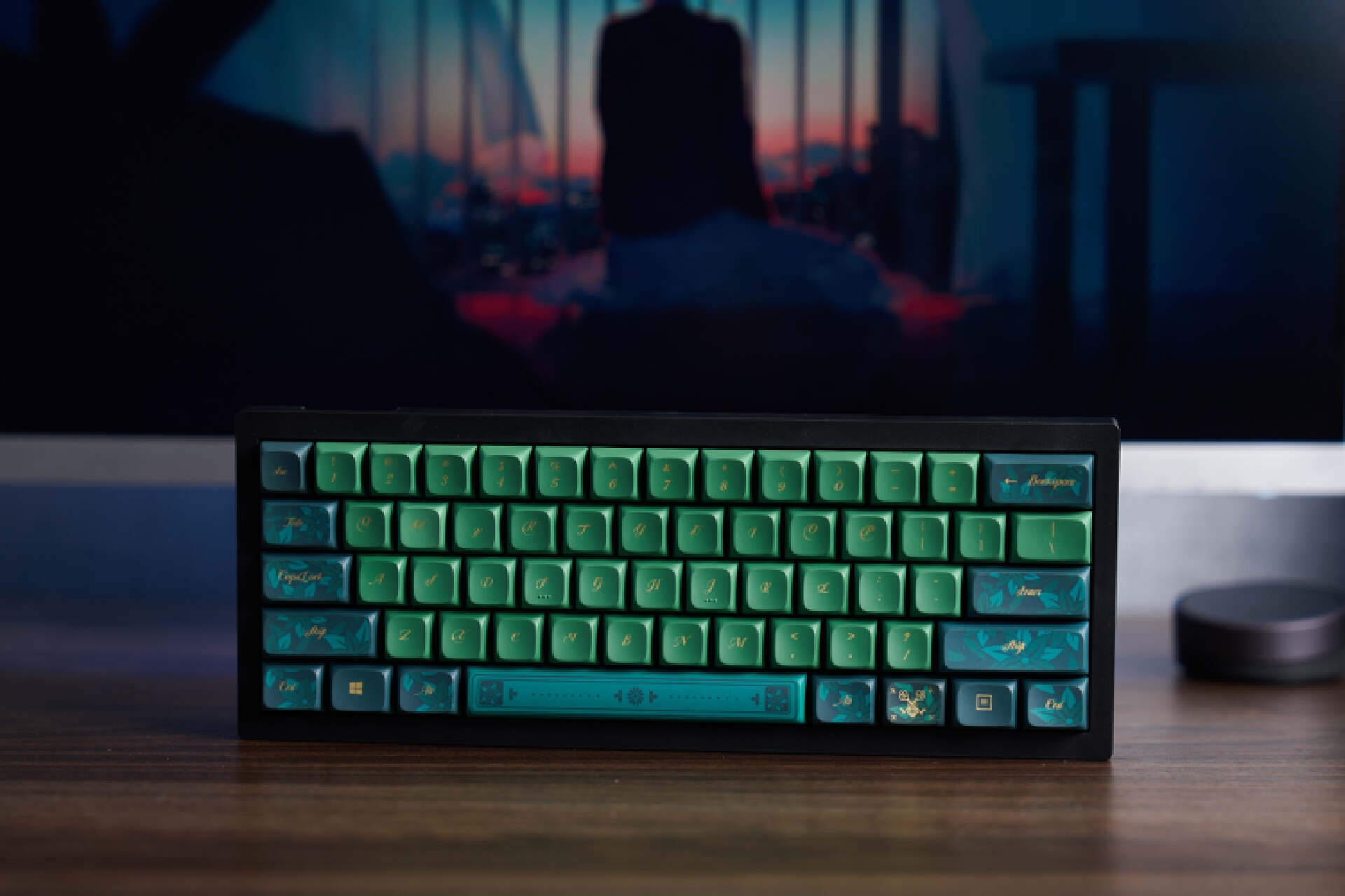 渴创V4键盘套件，除了不是无线连接，性价比很高