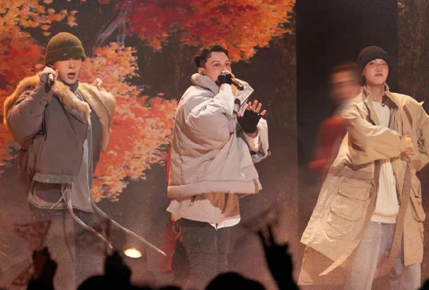 杨和苏说唱巅峰对决12期,说唱巅峰对决音乐节杨和苏辟邪