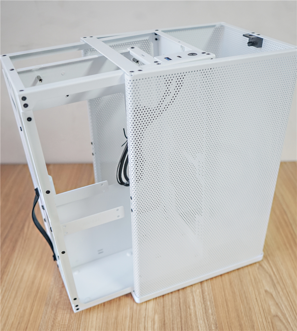 乔思伯机箱u5装机教程,桌面上的小垃圾桶