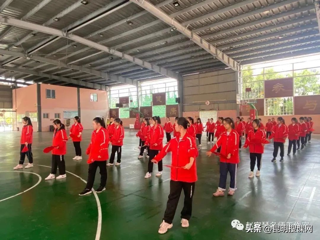 多彩生活缤纷寒假,多彩生活文化活动校园