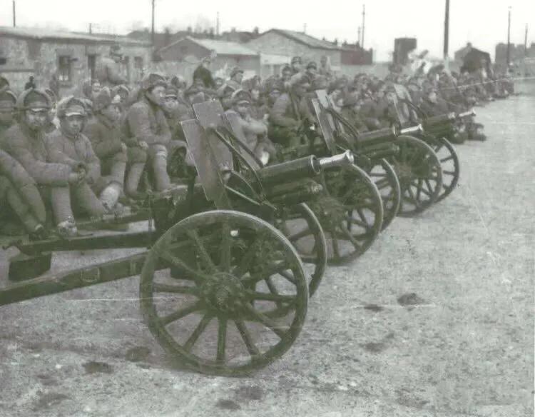 能屈能伸是成语吗,能曲能伸百折不挠的意志