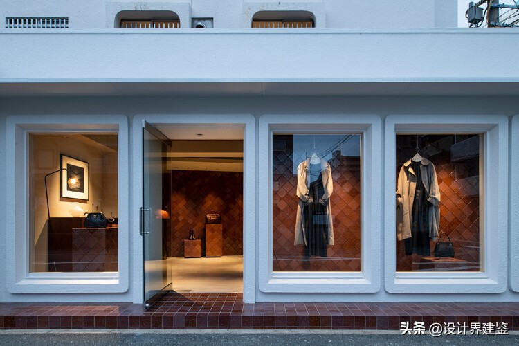 #设计鉴赏#——从展示橱窗到开放空间：商店展示柜的不同设计策略