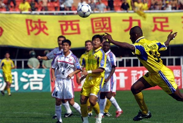 巴西足球重炮手卡洛斯,2002世界杯中国对巴西卡洛斯采访