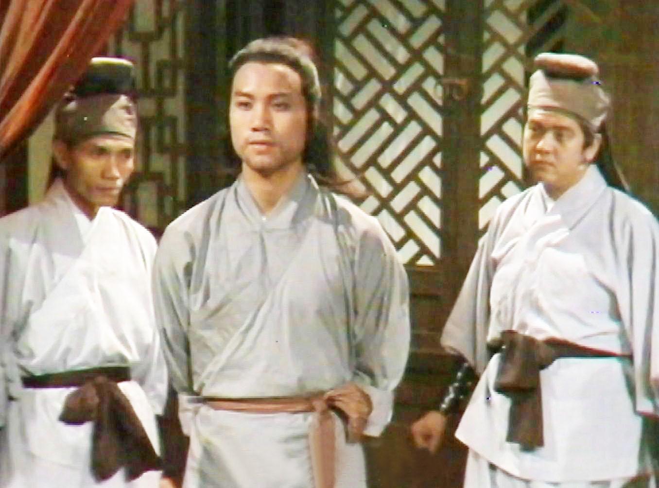 万梓良前妻恬妞与恬妮关系,恬妮和万梓良生有孩子吗