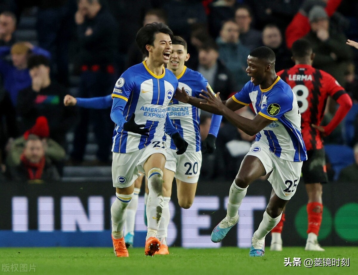 英超最新积分榜:曼联2-1排第3,纽卡战平排第4,利物浦0-3排第10