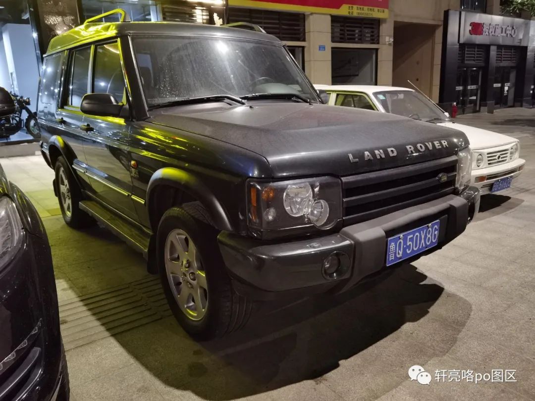 全新一代路虎发现2022款,新款路虎发现越野测试