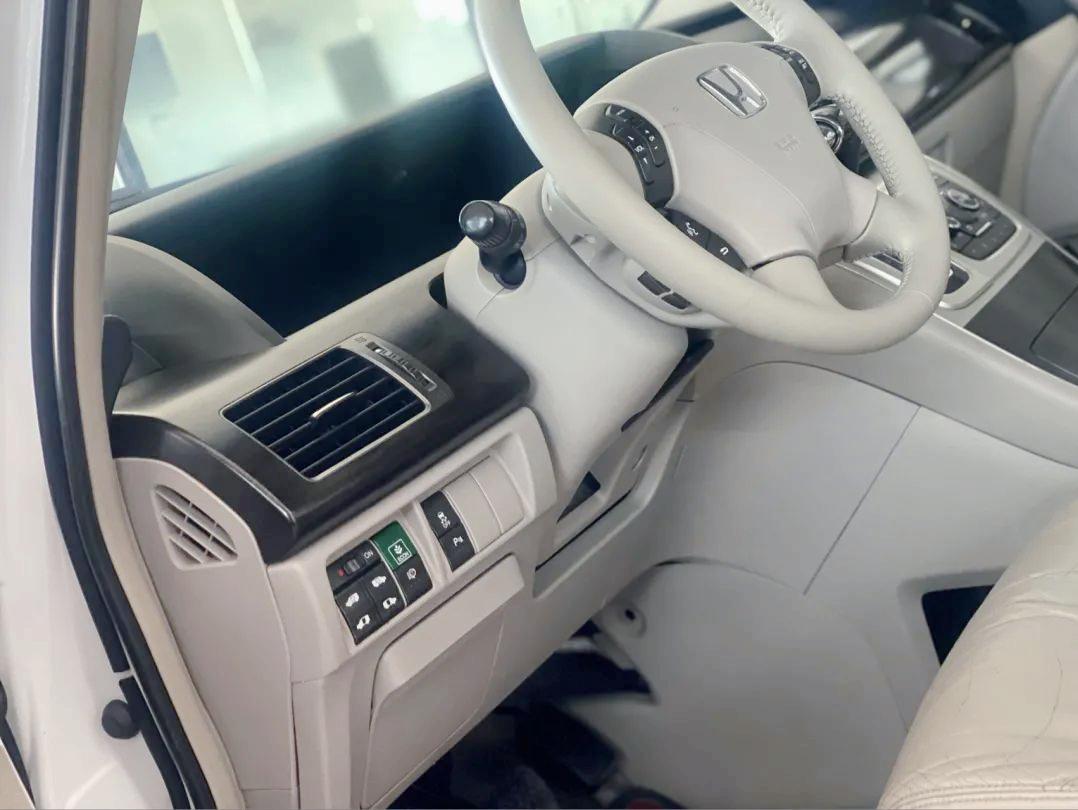 本田艾力绅5年跑了50万公里,21年豪华版本田艾力绅