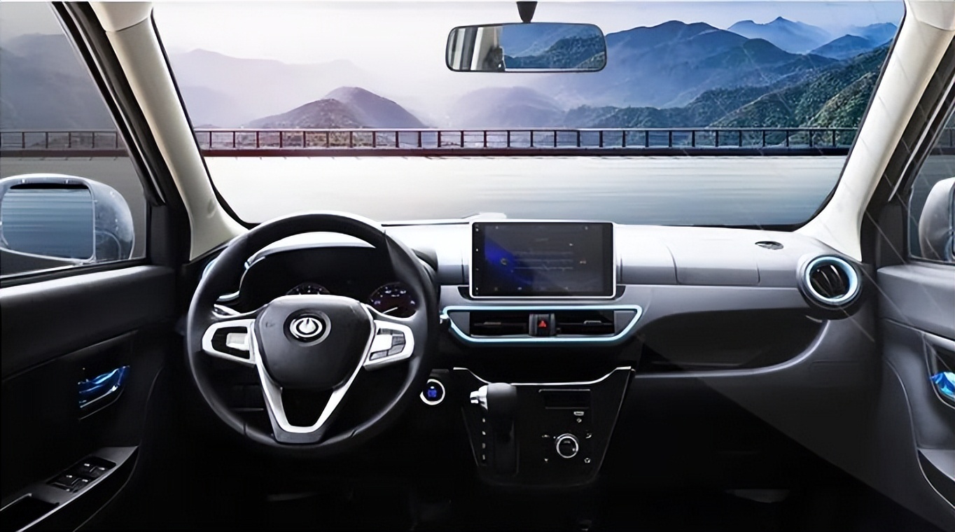 爱玛和金彭电动四轮车哪个好,金彭艾米和爱玛四轮车