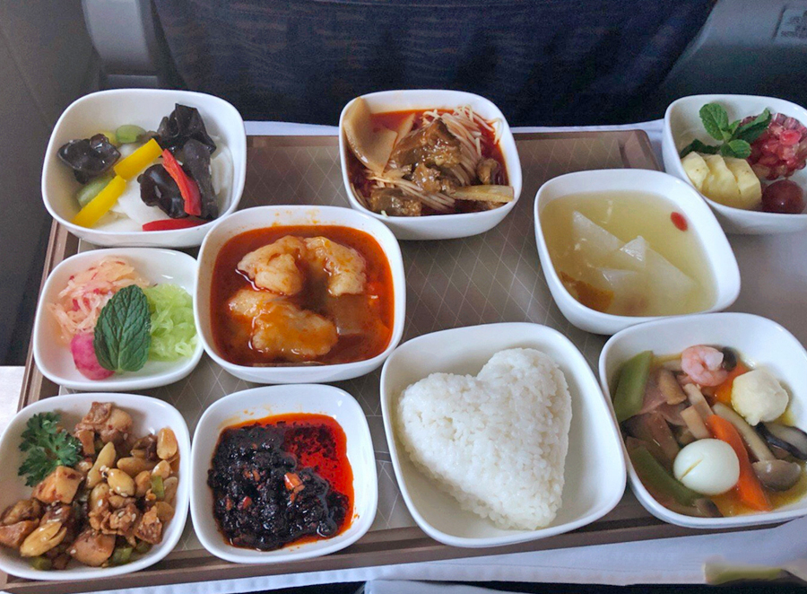 美国飞机餐,看美国飞机