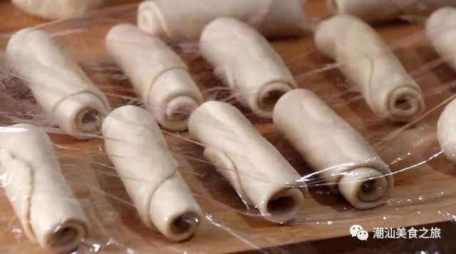 制作绿豆饼的专用工具,制作绿豆饼的馅要多少克