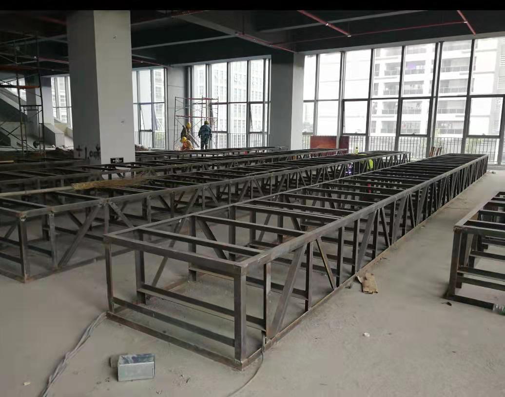 机柜底座,机柜底座安装示意图