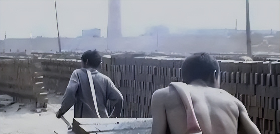 2000年陕西小伙捡到流浪老太,捡到流浪老太13年