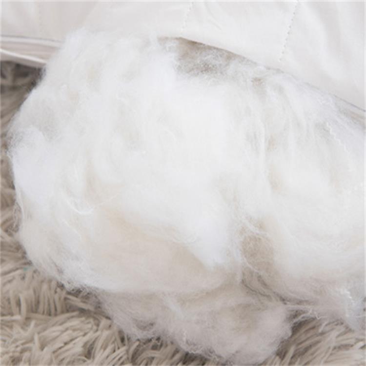 寒冬羽绒枕伴你好梦